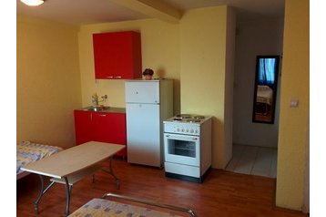 Macedonia Privát Ohrid, Esterno